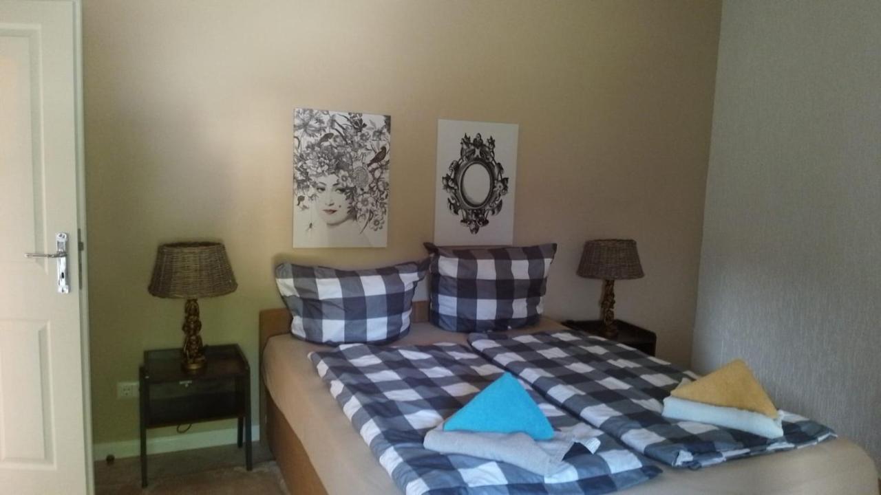 Ferienwohnung Mit Kamin Und Traumhafter Dachterrasse Mit Weitblick In Die Natur Neu Gaarz Εξωτερικό φωτογραφία