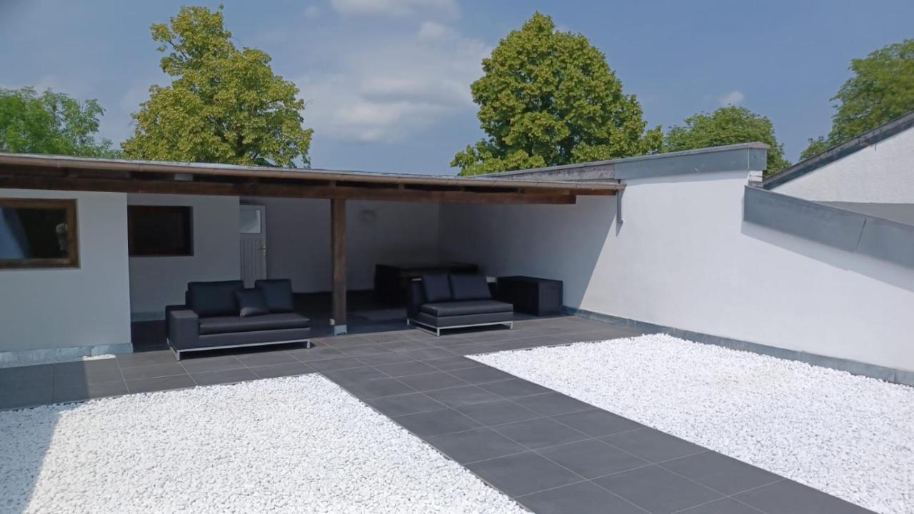 Ferienwohnung Mit Kamin Und Traumhafter Dachterrasse Mit Weitblick In Die Natur Neu Gaarz Εξωτερικό φωτογραφία